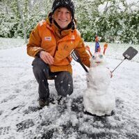 2024 outdoor afine Kunden bei Schnee